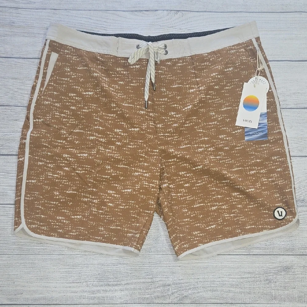 Vuori Men's Cruise Boardshort Caramel Slub Size 38 NWT